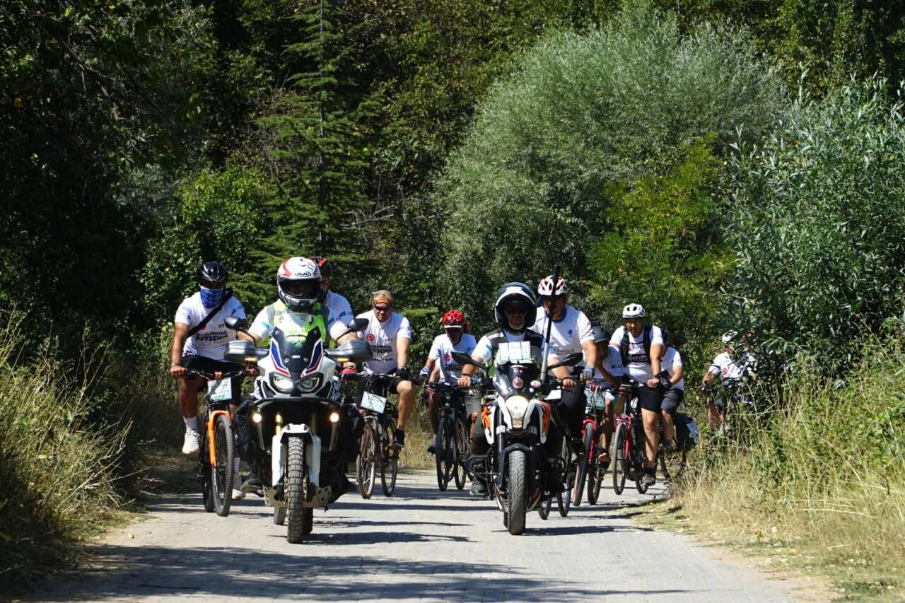 Konya’da 2 gün boyunca pedal sesleri yükseldi! Beyşehir Bisiklet Festivali sona erdi 3